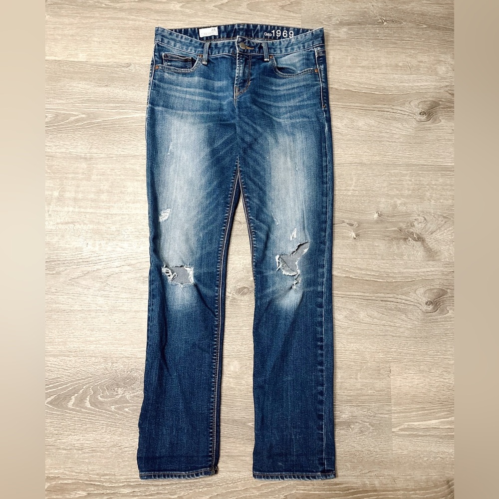 •GAP• DISTRESSED REAL STRAIGHT JEANS